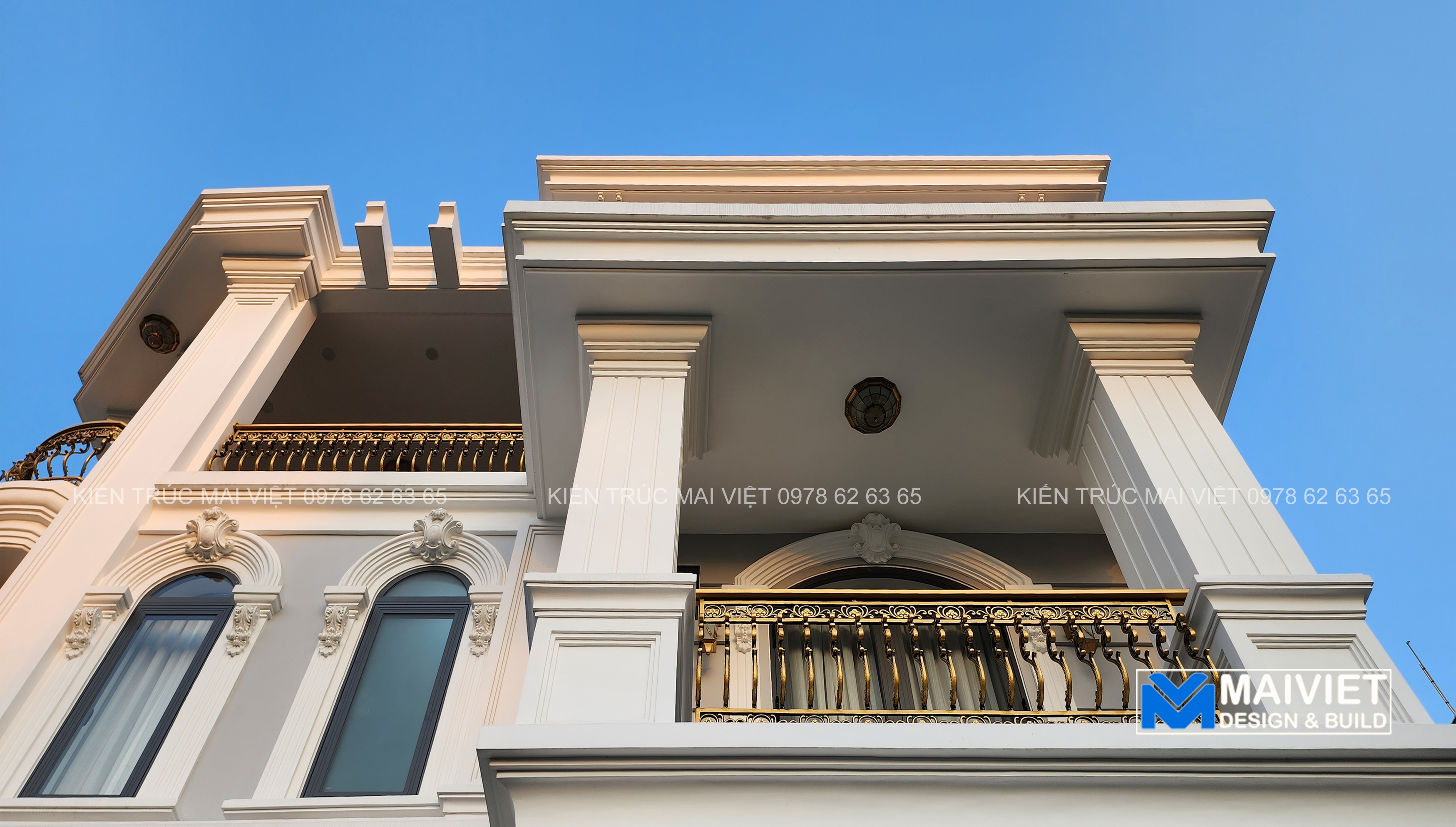 Công trình thi công